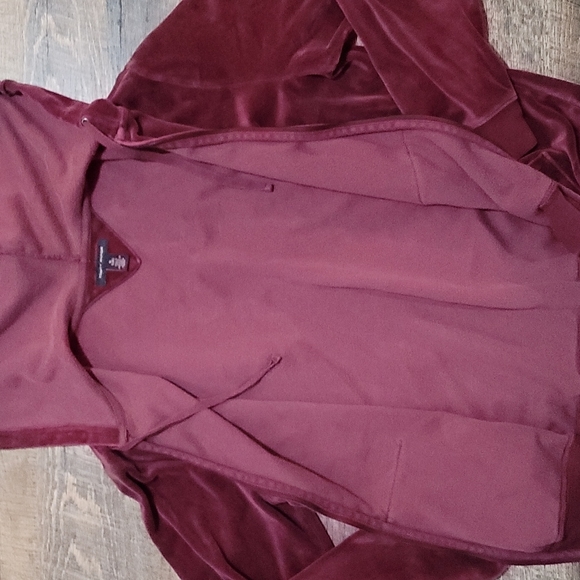 Very gently used velvet Tommy Hilfiger zip-up sweater size XL purple with hood - Picture 4 of 7